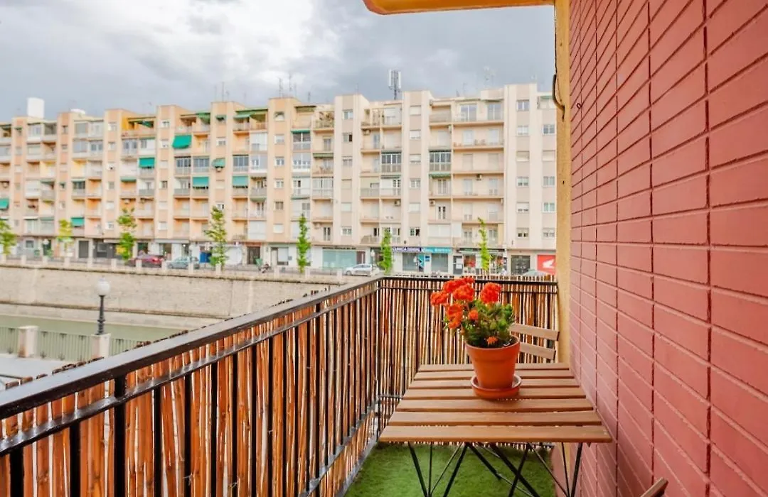 Piso Con Garaje Gratis En El Centro De Granada.-1